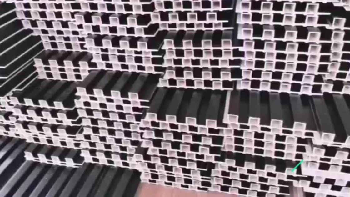 Fire Proof B1 wpc Partition Panels Wpc Decorative Wall Panel Sertifikasi ISO