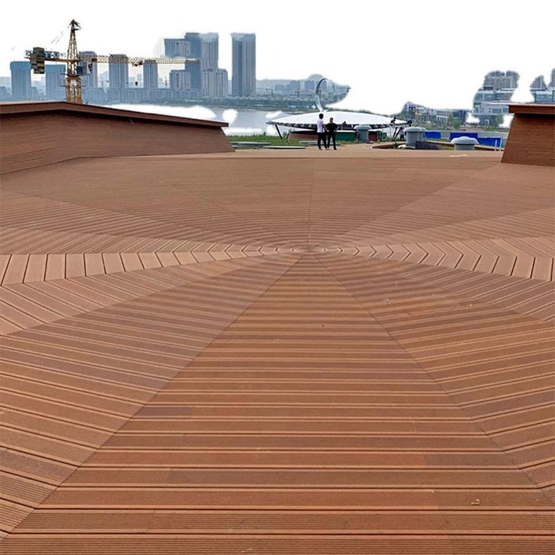 Anti korosi Ketumpatan Tinggi Outdoor Strand Woven Bambu Decking Bambu Kayu Outdoor Decking Flooring