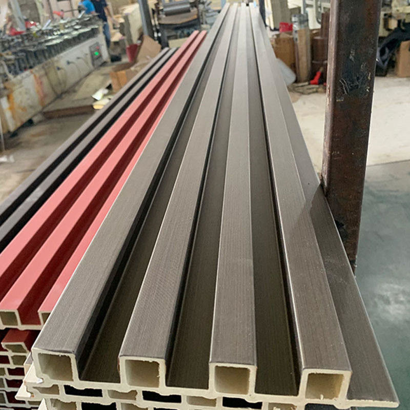 Modern Style Kayu Grain Solid Warna Dekoratif WPC Panel Dinding untuk ruang tamu