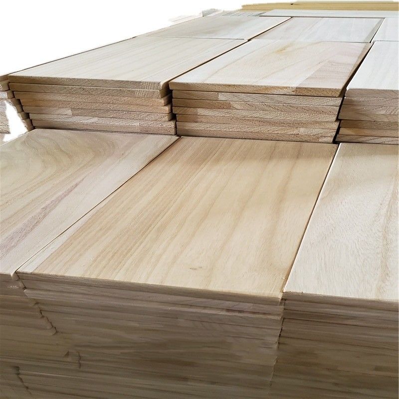 Gaya Baru VIETNAM Produk Kayu Padat Kayu Teak Kayu gergaji / Kayu / Kayu Karat Paulownia Edge Papan Lem Untuk Dijual