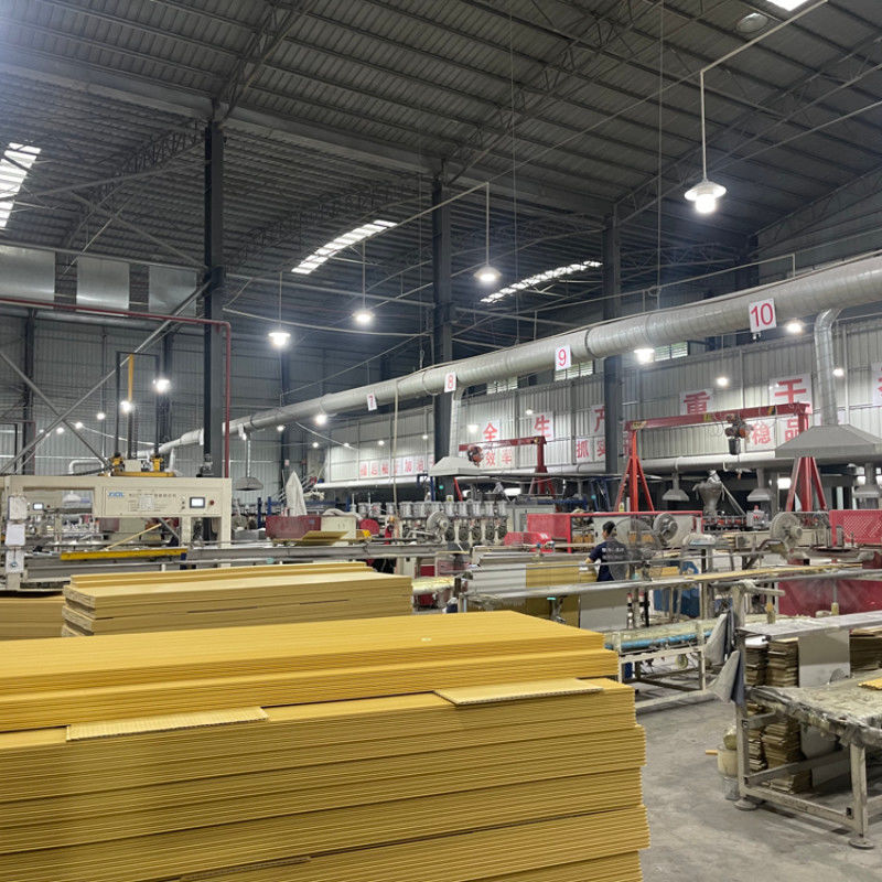 Bamboo Batubara Kayu veneer papan cermin siding tahan api Pvc panel dinding Untuk kantor apartemen