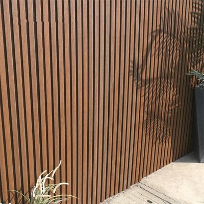 Panel Dinding WPC Interior Modern Hunian Luar Ruangan Kedap Suara