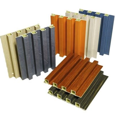 Panel Dekoratif Lambrin WPC untuk Pelapis Dinding Interior di Lingkungan Rumah Tangga