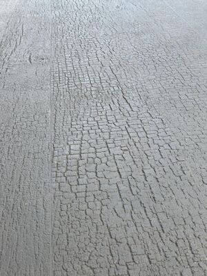 Pabrik Grosir New Tech Interior Eksterior Lembut Curved Wall Stone Veneer Big Slab Fireproof Fleksibel Travertine Batu